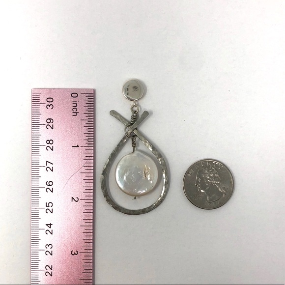 Coin Pearl Drop Earrings - Picture 4 of 4